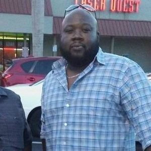 Meet your Posher, Denise